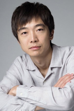 Ryo Ikeda in Mondays