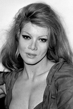 Rita Renoir in Ecco