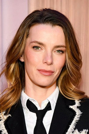 Betty Gilpin in The Hunt