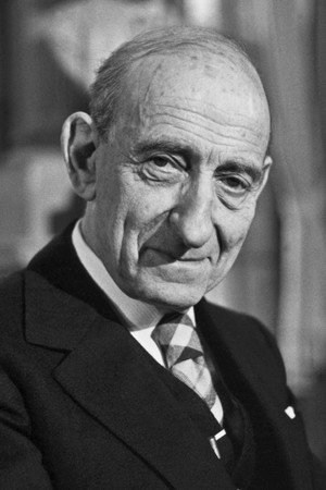 Raymond Aron in Paris '50 - Existence imagined