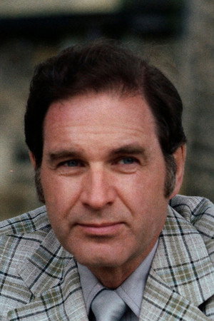 Paul Maxwell in The Man Outside