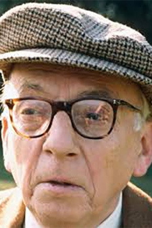 Erik Chitty in Views on Trial