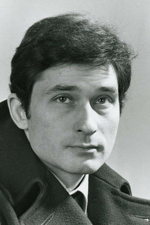 Jacques Portet in To Be a Crook