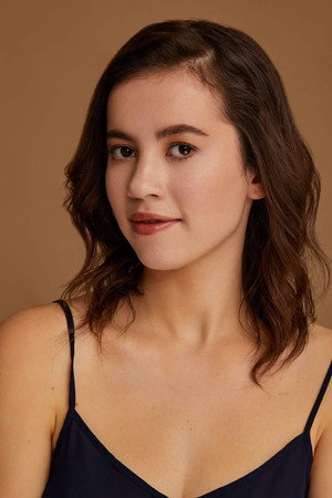 Wendy-Anne Daloz in Angie Lemaire