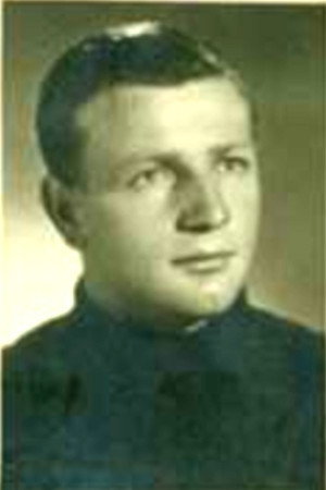 Vladimir Davcev in The Past-Master