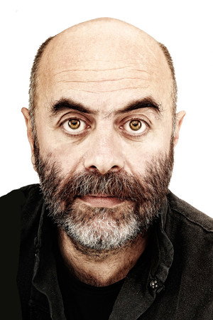 Ezel Akay in 4 FACES