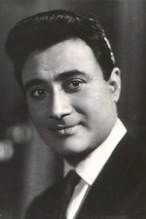 Dev Anand in Johny Mera Naam