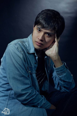Jeffrey Lam Sen in An Indigo