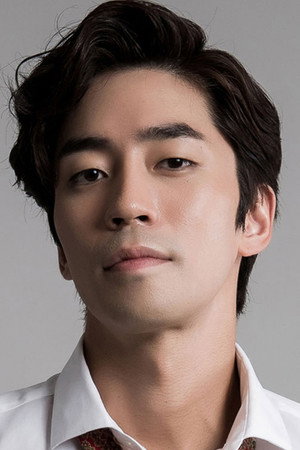 Shin Sung-rok in The Age of Shadows