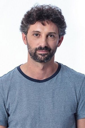 Andi Vasluianu in Bibliothèque Pascal