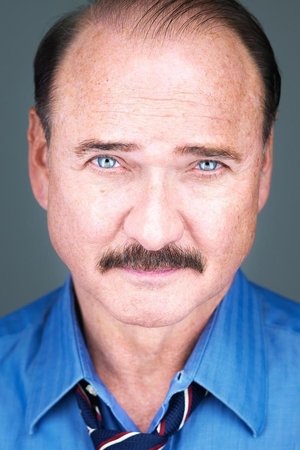 Murphy Guyer in Parallel Sons