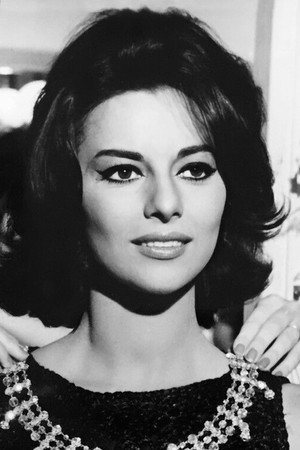 Giovanna Ralli in Warriors Five