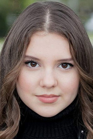 Alina Foley in The Spy Next Door