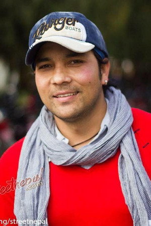 Yash Kumar in Aadhi Bato