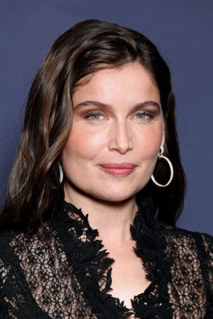 Laetitia Casta in Love Street