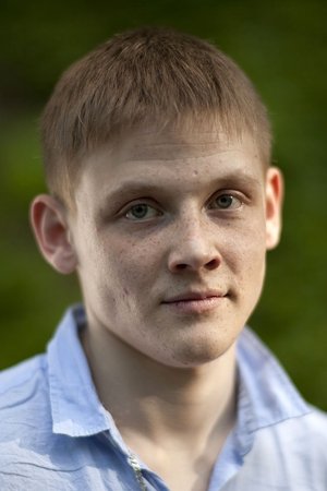 Maksim Emelyanov in The Pilot  A Battle for Survival