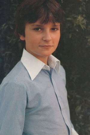 Jonathan Scott-Taylor in Damien  Omen II