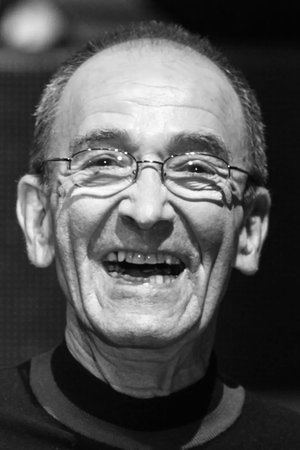 Barry Dennen in Brannigan