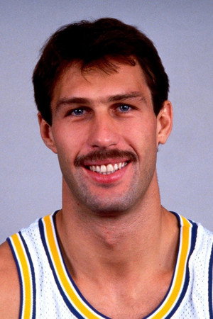 Šarūnas Marčiulionis in Arvydas Sabonis 11