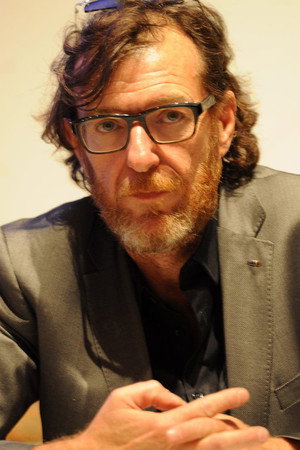 Bernard George in Écoutez La Bourse Du Travail De Paris
