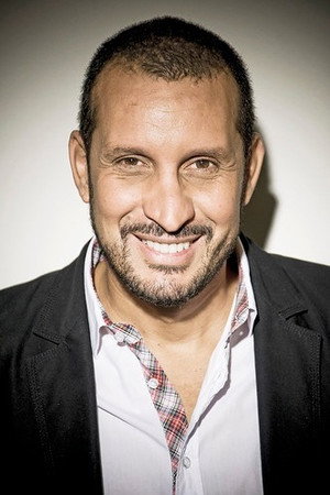 Fernando Solórzano in The Car