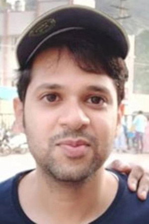 Ahmed Sidhique in Praise the Lord