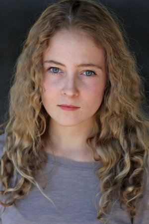 Mia Stallard in The Eye