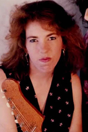 Jennifer Schwartz in Desperate Teenage Lovedolls