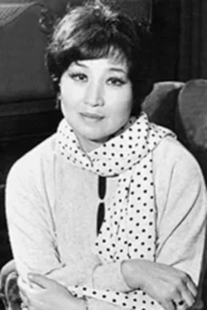 Farida Sharipova in The Song of Manshuk
