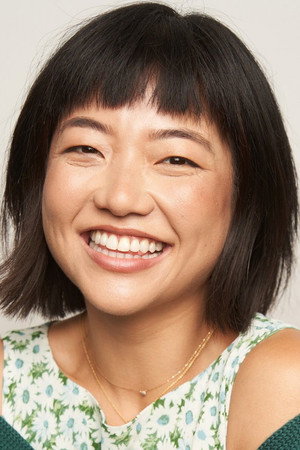Iris Liu in Maneki