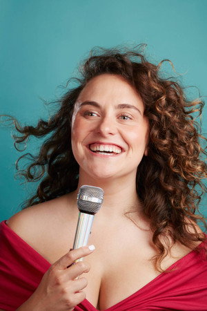 Swann Périssé in Josiane Balasko, un grand cri d'amour !