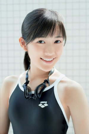 Mayu Watanabe in Documentary of AKB48 The Time Has Come