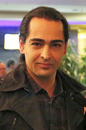 Soroush Goudarzi in Golden Cage