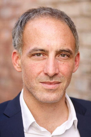 Raphaël Glucksmann in Les Glucksmann, une histoire de famille