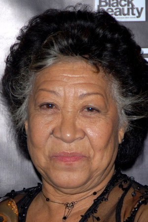 Mona Hammond in 10 000 BC