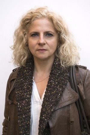 Eleni Haupt in Elisabeth Kübler-Ross: Facing Death