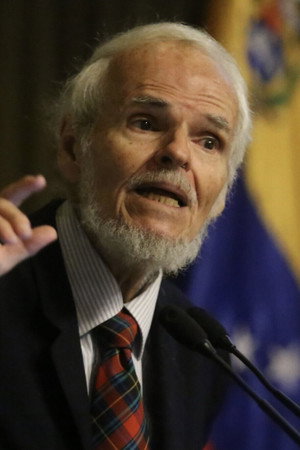 Luis Britto García in The Inconclusive Independence