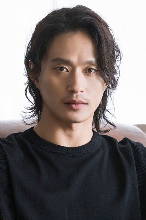 Kim Sung-kyu in Noryang: Deadly Sea