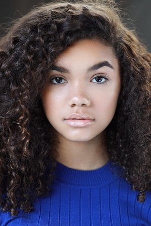 McKenna Roberts in Skyscraper