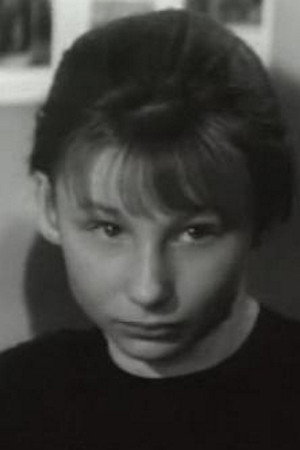 Tanya Prokhorova in The Steamroller and the Violin