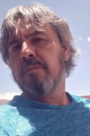 Rolando de Castro in AAA - The Movie