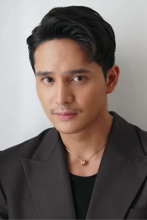 Ruru Madrid in Green Bones