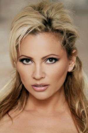 Tatjana Simić in Flodder