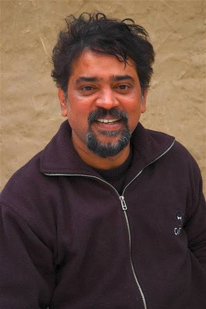 Santosh Sivan in Makaramanju