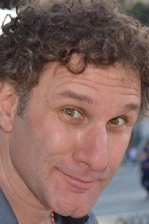 Domenico Strati in Gli Straspeed a Crazy World