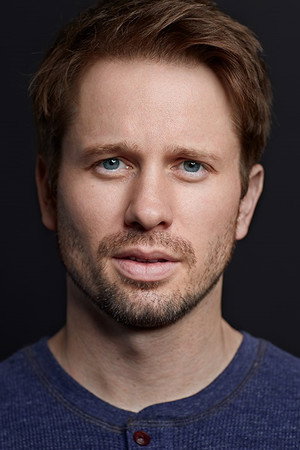 Tyler Ritter in An Evergreen Christmas