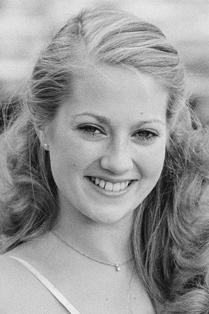 Tracey Childs in Deceptions