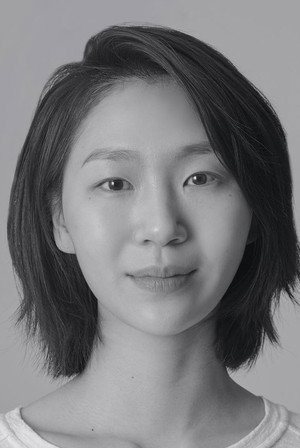 Ha Seung-yeon in Dive