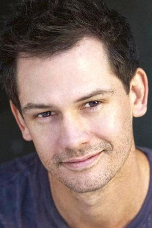 Ric Maddox in Dead Men