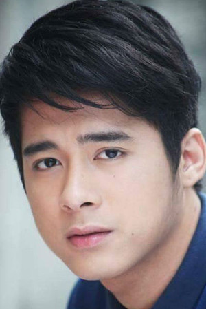 JC Alcantara in An Inconvenient Love